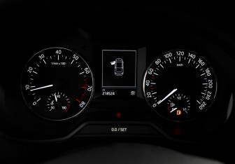 Подержанный автомобиль Skoda Octavia Liftback 2014 года (16 фото)