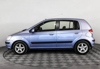 Подержанный автомобиль Hyundai Getz 2003 года (8 фото)