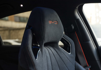 Подержанный автомобиль BYD Seal 2023 года (33 фото)