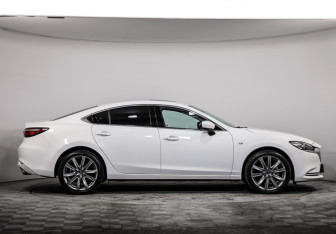 Подержанный автомобиль Mazda 6 Sedan 2023 года (4 фото)