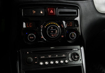 Подержанный автомобиль Citroen C3 Picasso 2009 года (13 фото)