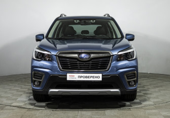 Подержанный автомобиль Subaru Forester Suv 2021 года (2 фото)