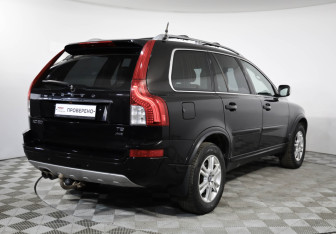 Подержанный автомобиль Volvo XC90 2012 года (5 фото)