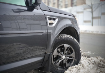 Подержанный автомобиль Land Rover Freelander 2010 года (10 фото)