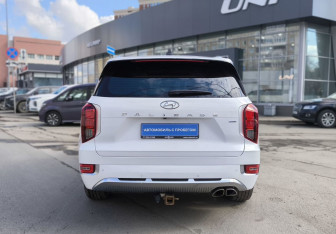Подержанный автомобиль Hyundai Palisade 2020 года (5 фото)
