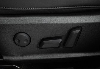 Подержанный автомобиль Haval F7 2024 года (16 фото)