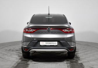 Подержанный автомобиль Renault Arkana 2020 года (6 фото)