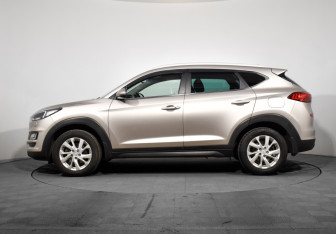 Подержанный автомобиль Hyundai Tucson 2018 года (8 фото)