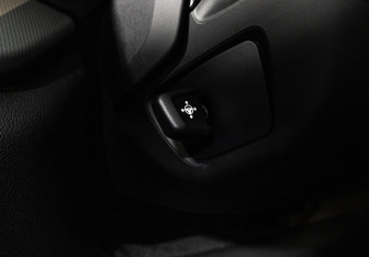 Подержанный автомобиль BMW X5 2019 года (20 фото)