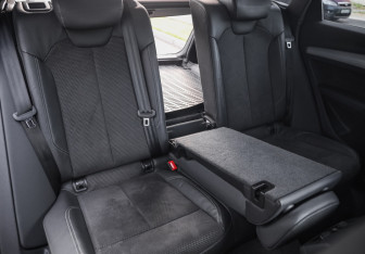 Подержанный автомобиль Audi Q5 2020 года (28 фото)