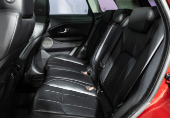 Подержанный автомобиль Land Rover Range Rover Evoque 2015 года (10 фото)