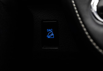 Подержанный автомобиль Toyota RAV4 2019 года (21 фото)