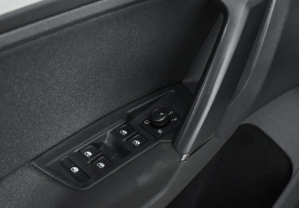 Подержанный автомобиль Volkswagen Tiguan 2019 года (10 фото)