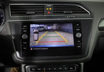 Подержанный автомобиль Volkswagen Tiguan 2018 года (18 фото)