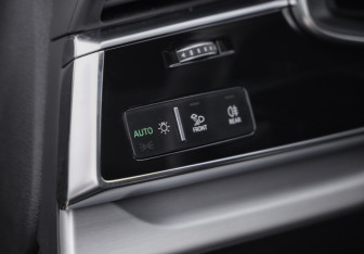 Новый Audi Q8 2025 (20 фото)