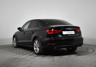 Подержанный автомобиль Audi A3 Sedan 2015 года (7 фото)