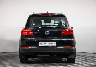 Подержанный автомобиль Volkswagen Tiguan 2012 года (6 фото)
