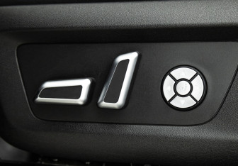 Подержанный автомобиль Tank 300 2023 года (19 фото)