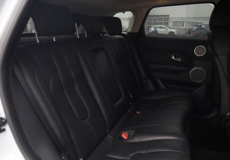 Подержанный автомобиль Land Rover Range Rover Evoque 2015 года (11 фото)