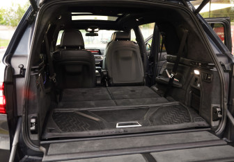 Подержанный автомобиль BMW X7 2019 года (37 фото)