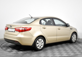 Подержанный автомобиль Kia Rio Sedan 2011 года (5 фото)