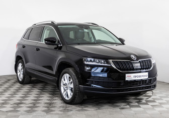 Подержанный автомобиль Skoda Karoq 2021 года (3 фото)