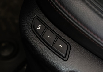 Подержанный автомобиль Mazda CX-5 2015 года (18 фото)