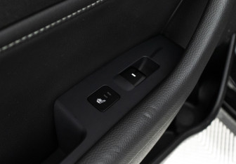 Подержанный автомобиль Hyundai Sonata 2018 года (15 фото)