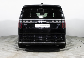 Подержанный автомобиль Zeekr 009 2023 года (5 фото)