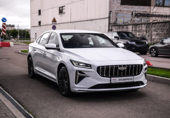 Подержанный автомобиль Geely Preface 2024 года (5 фото)