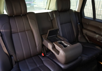 Подержанный автомобиль Land Rover Range Rover 2017 года (32 фото)