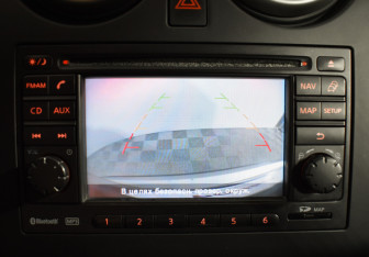 Подержанный автомобиль Nissan Qashqai 2012 года (16 фото)