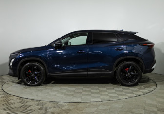 Подержанный автомобиль Omoda C5 2024 года (8 фото)