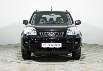 Подержанный автомобиль Nissan X-Trail 2006 года (4 фото)