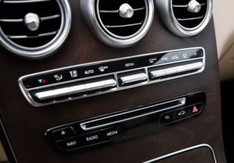 Подержанный автомобиль Mercedes-Benz GLC Coupe 2016 года (15 фото)