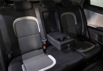 Подержанный автомобиль Kia Ceed Wagon 2017 года (23 фото)