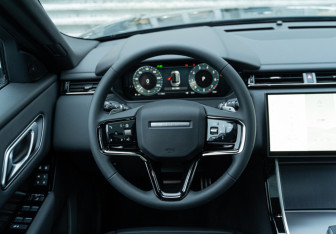 Новый Land Rover Range Rover Velar 2025 (15 фото)