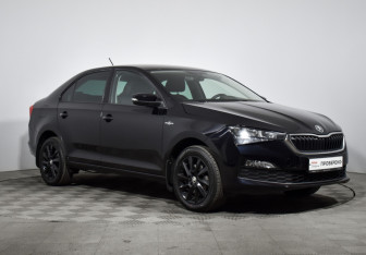 Подержанный автомобиль Skoda Rapid Liftback 2021 года (3 фото)