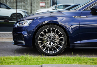 Подержанный автомобиль Audi A5 Liftback 2018 года (10 фото)