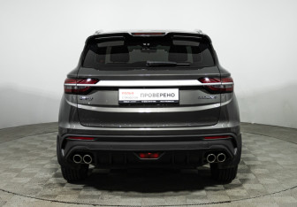 Подержанный автомобиль Geely Coolray 2023 года (6 фото)