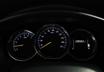 Подержанный автомобиль Renault Logan Sedan 2020 года (11 фото)