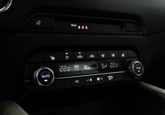 Подержанный автомобиль Mazda CX-5 2019 года (16 фото)