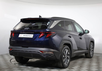 Подержанный автомобиль Hyundai Tucson 2023 года (5 фото)