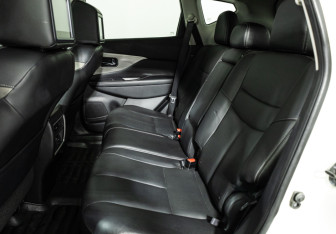 Подержанный автомобиль Nissan Murano Suv 2019 года (10 фото)