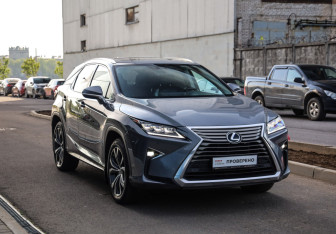 Подержанный автомобиль Lexus RX 2018 года (5 фото)