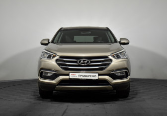 Подержанный автомобиль Hyundai Santa Fe 2016 года (2 фото)