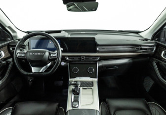 Подержанный автомобиль Exeed VX 2023 года (13 фото)