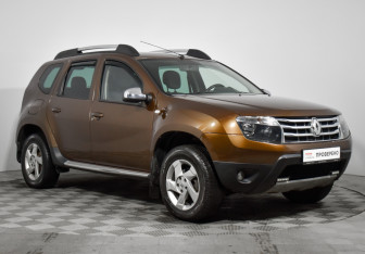 Подержанный автомобиль Renault Duster 2012 года (3 фото)