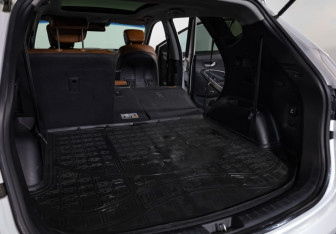 Подержанный автомобиль Hyundai Santa Fe 2012 года (35 фото)