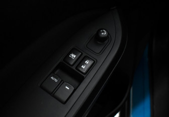 Подержанный автомобиль Suzuki Vitara 2016 года (10 фото)
